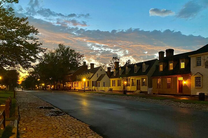 The Magnificent History just waiting to be told as you stroll down the beautiful streets of Colonial Williamsburg!!!